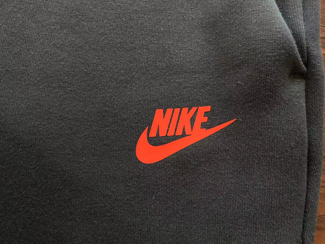 NIKE TECH FLEECE PANTS X BLACK/DARK SMOKE GREY