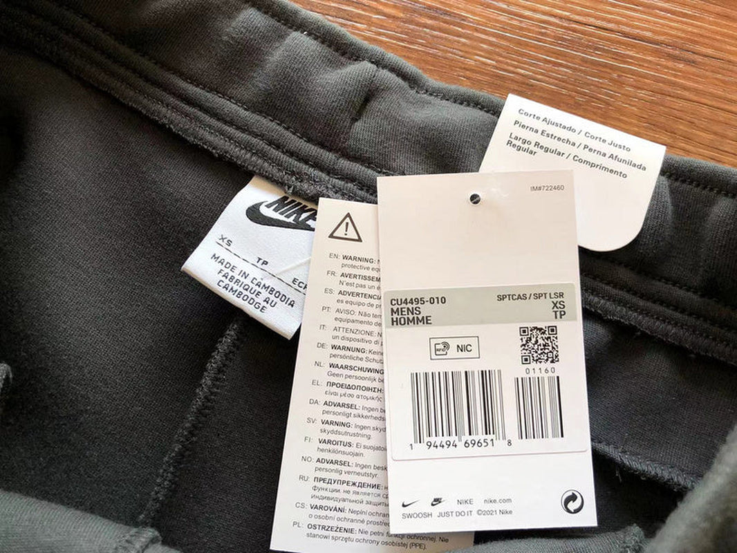 NIKE TECH FLEECE PANTS X BLACK/DARK SMOKE GREY