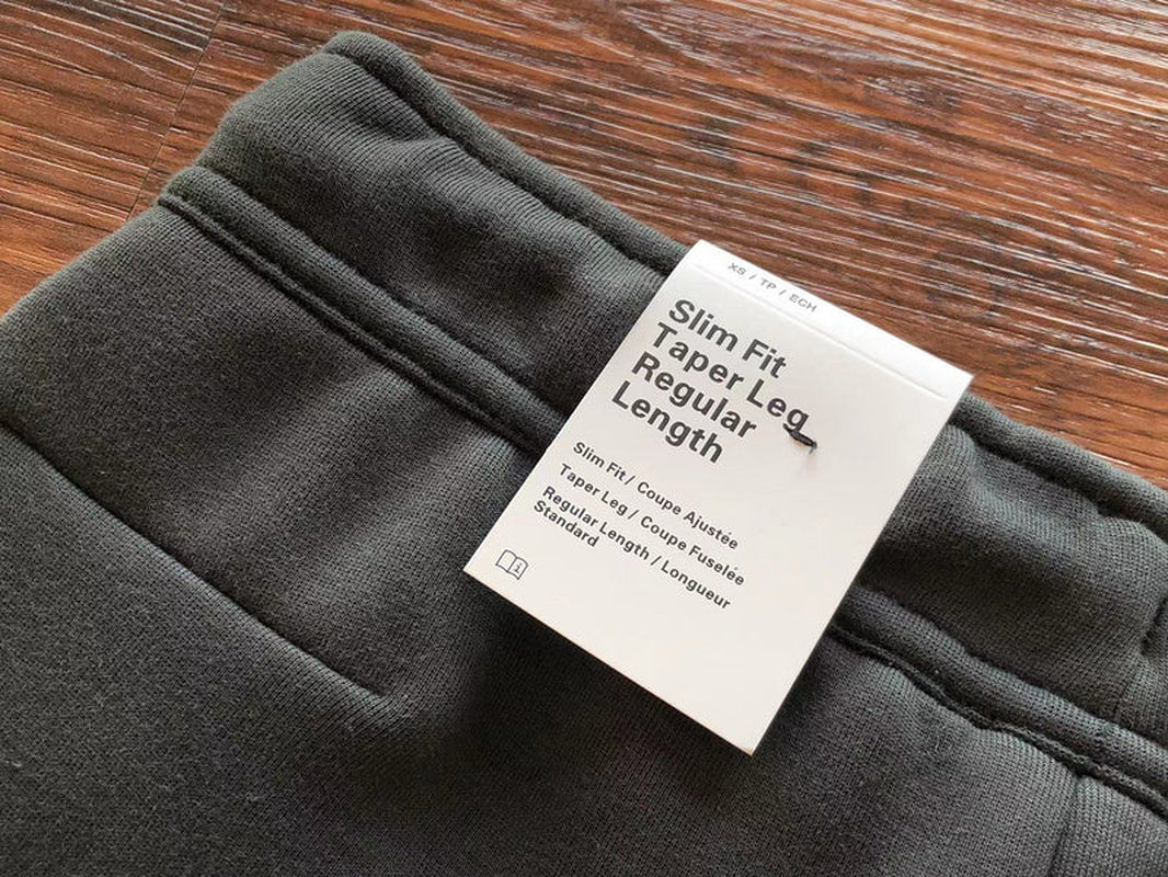 NIKE TECH FLEECE PANTS X BLACK/DARK SMOKE GREY
