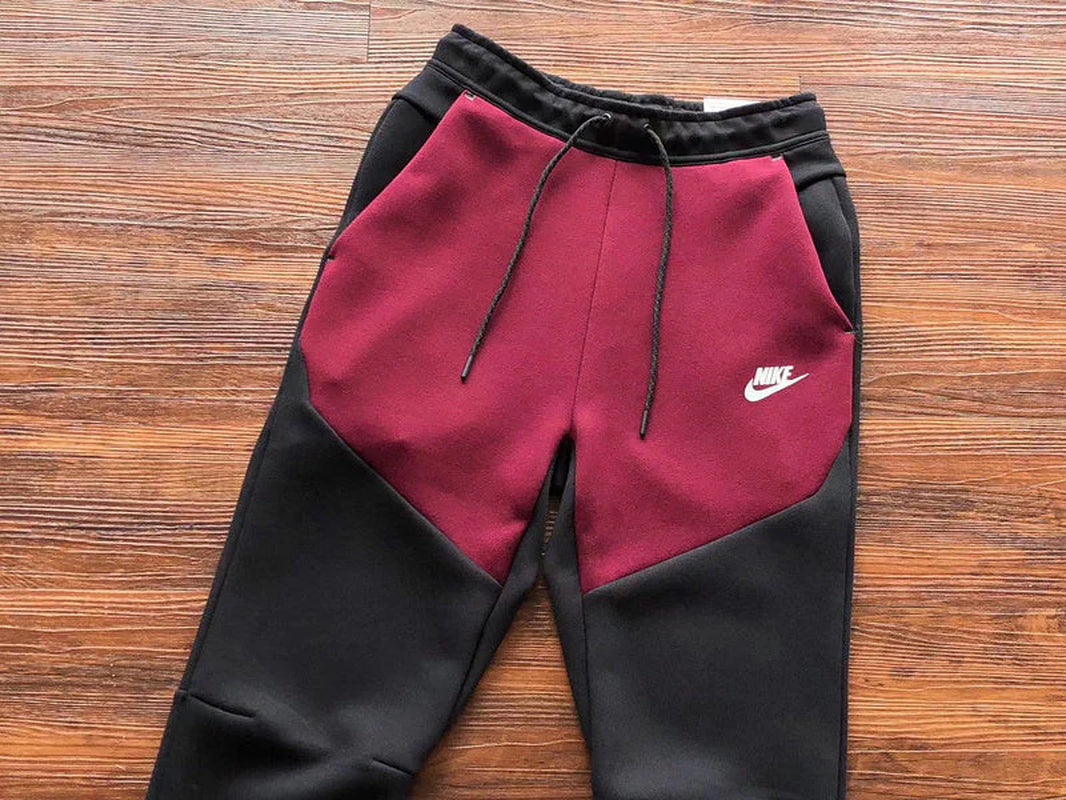 NIKE TECH FLEECE PANTS X DARK BEETROOT/PHANTOM