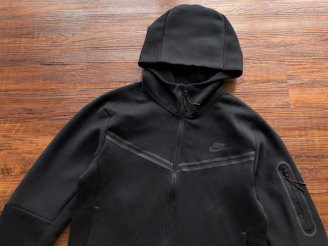 NIKE TECH FLEECE HOODIE X BLACK