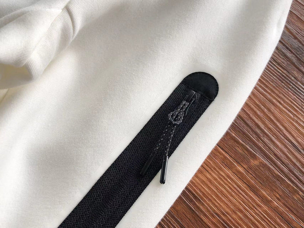 NIKE TECH FLEECE HOODIE X WHITE