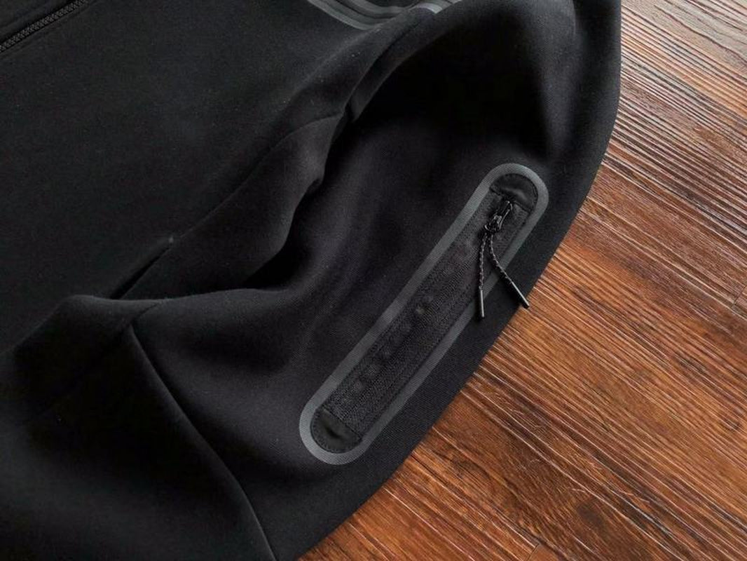 NIKE TECH FLEECE HOODIE X BLACK